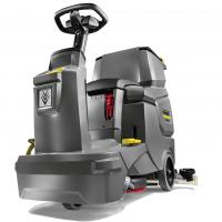 Szorowarki z fotelem dla operatora Karcher